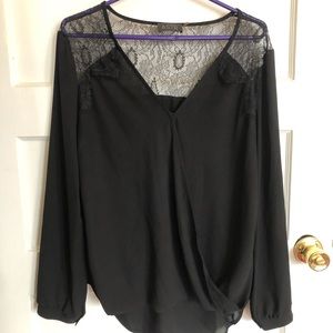 ASTR black lace detail top